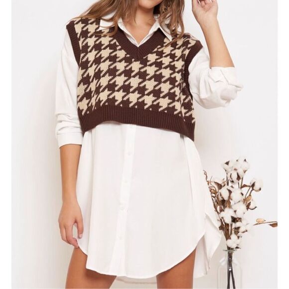 HOUNDSTOOTH LOOSE CROP V NECK VEST - Picture 1 of 3